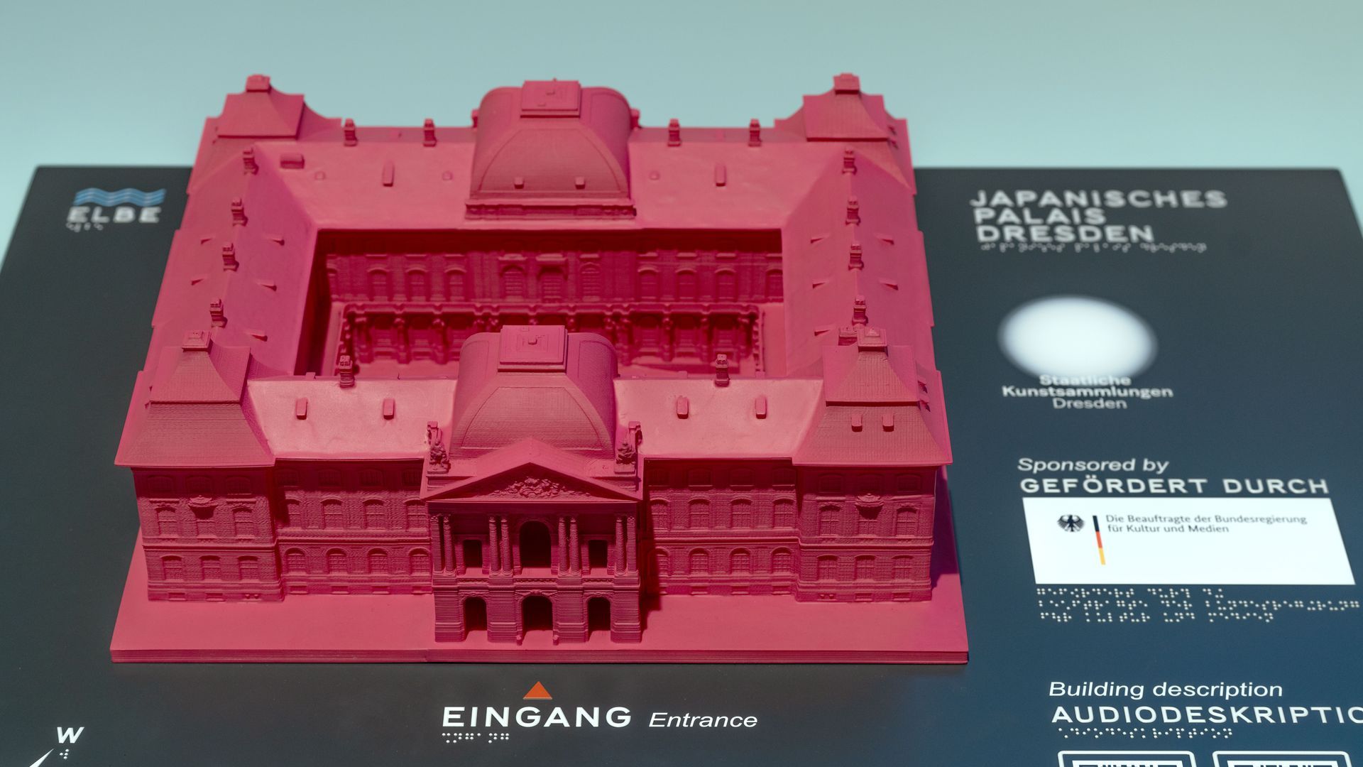 Nahansicht Tastmodell Japanisches Palais