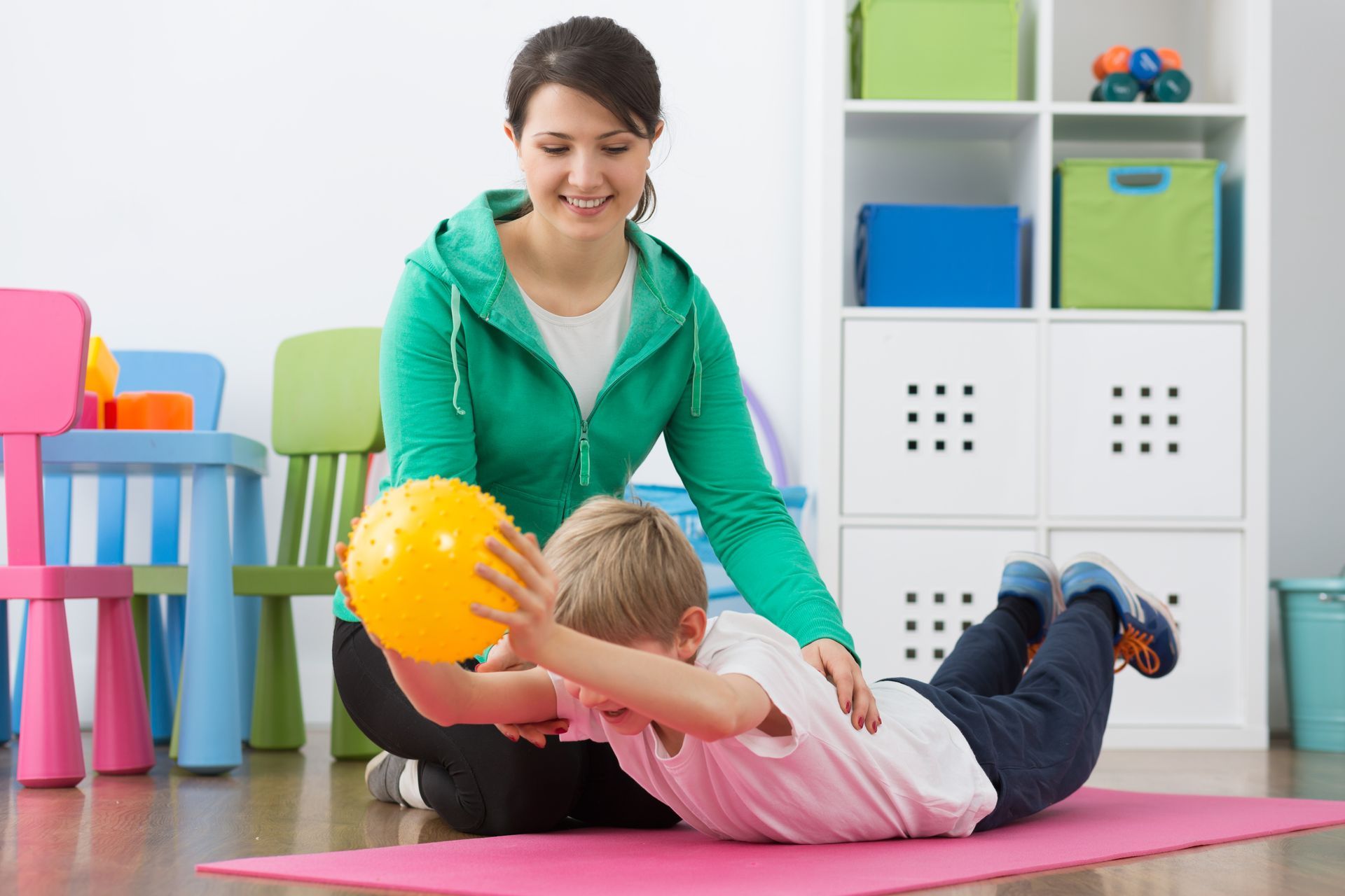 Physiotherapie für Kinder und Jugendliche, Krankengymnastik für Kinder, Skoliose Therapie für Kinder, ADHS Bewegungstherapie für Kinder