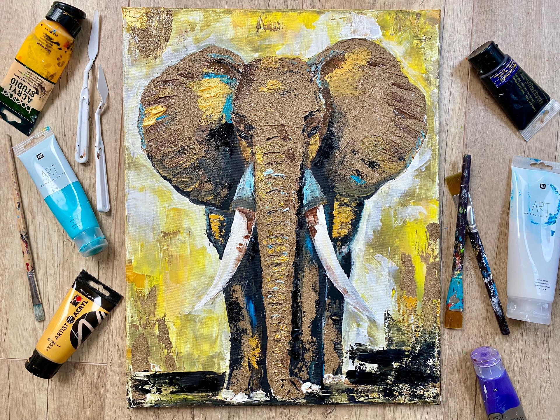 Herz-Collagen, Herz-Bücher, Acrylbilder - hier ist für jeden etwas dabei! Herz-Collagen, Herz-Bücher, Acrylbilder - hier ist für jeden etwas dabei!