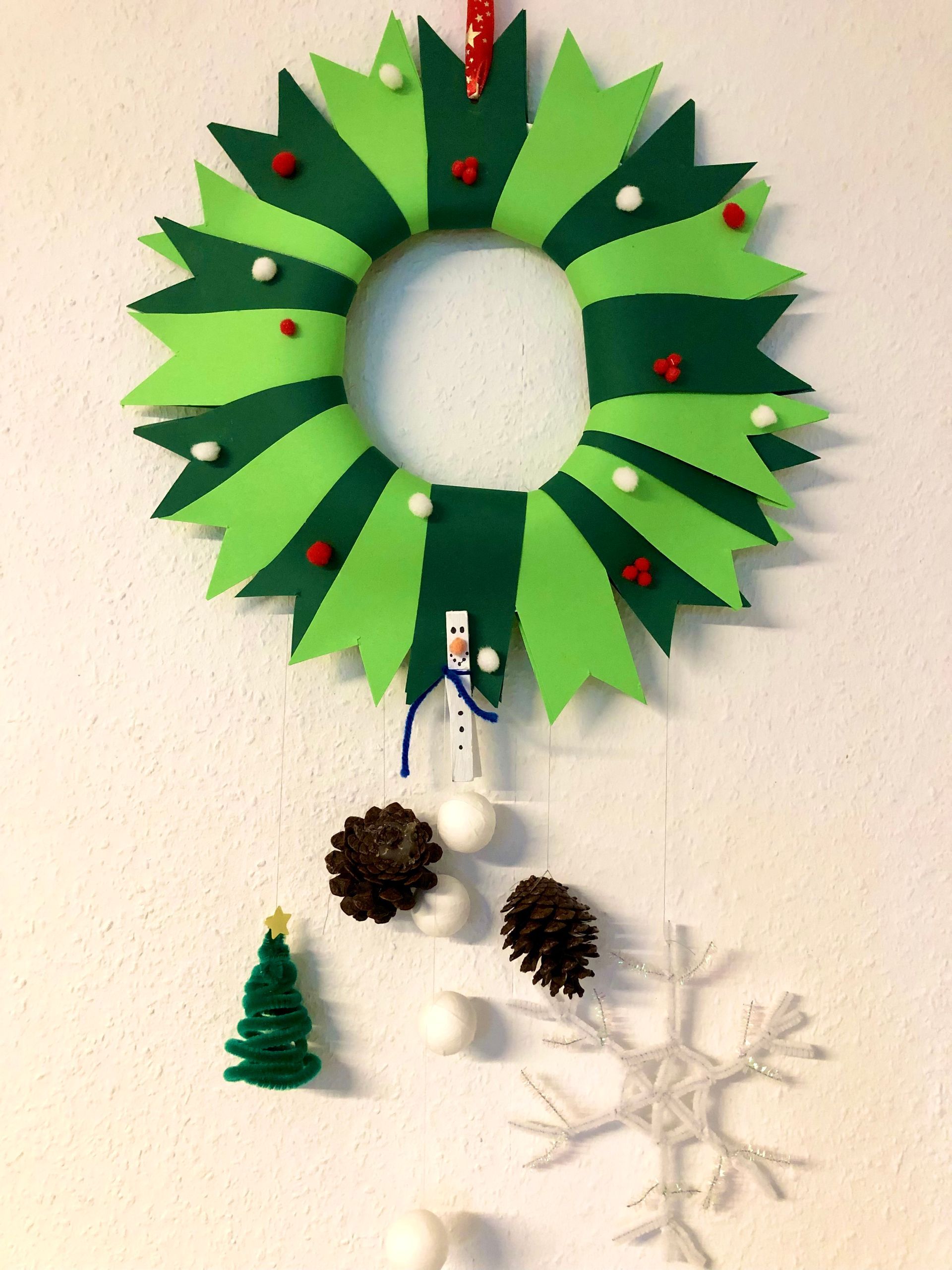 Kinder-Kreativkurs Türkranz Weihnachten, Fambinis Türkranz