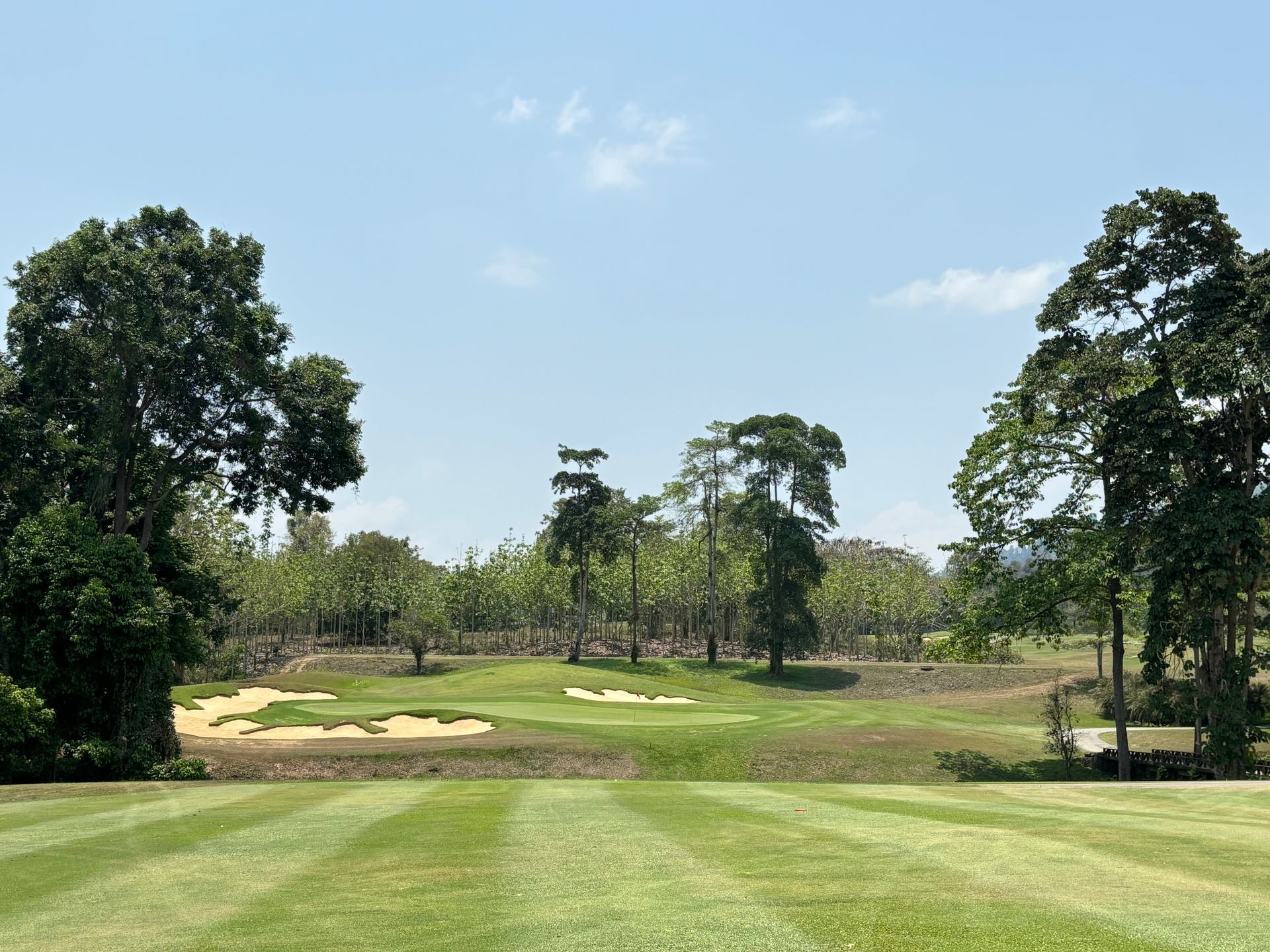 Soi Dao in Thailand Hole 10