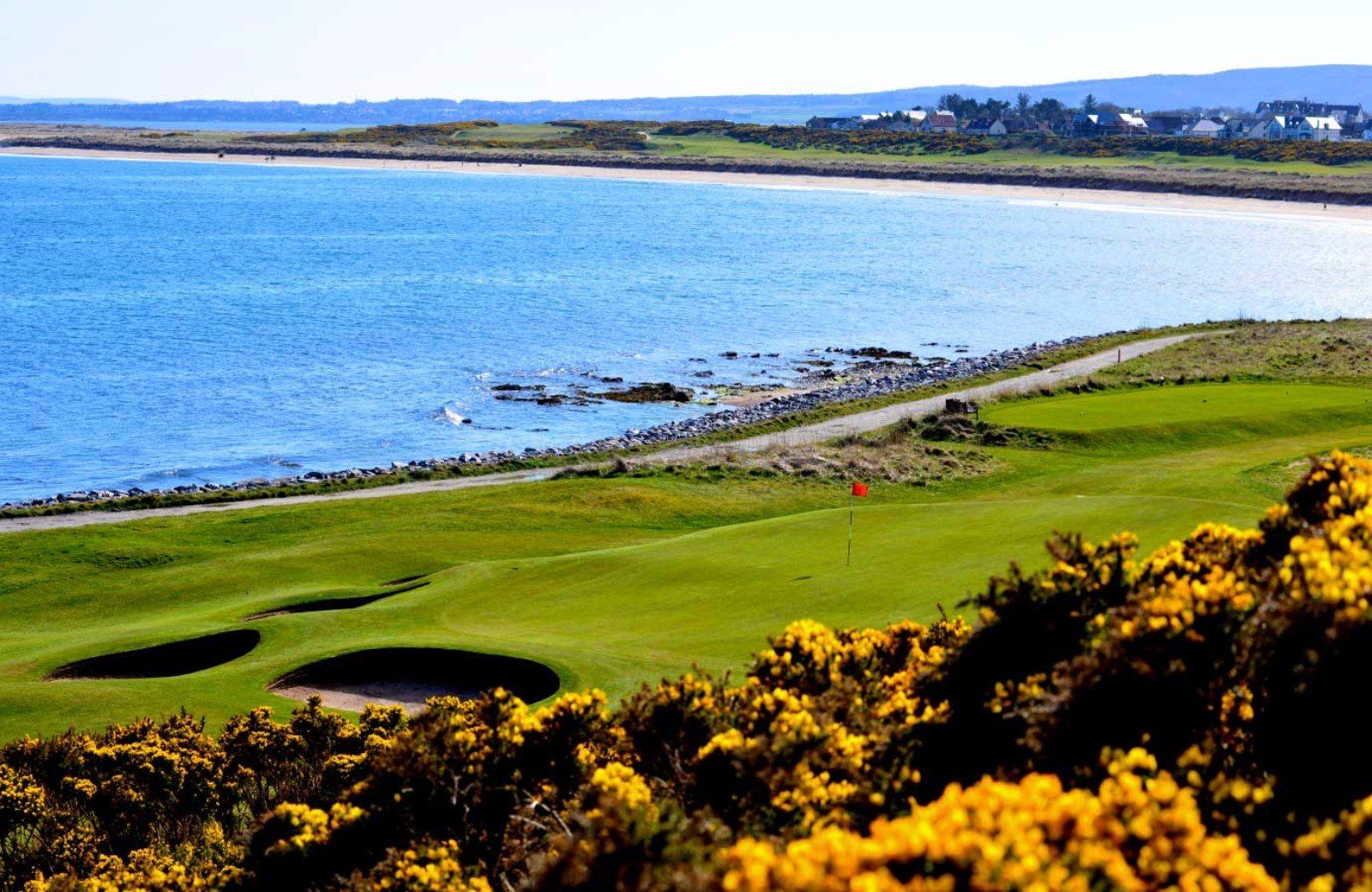 Royal Dornoch golf club sea view