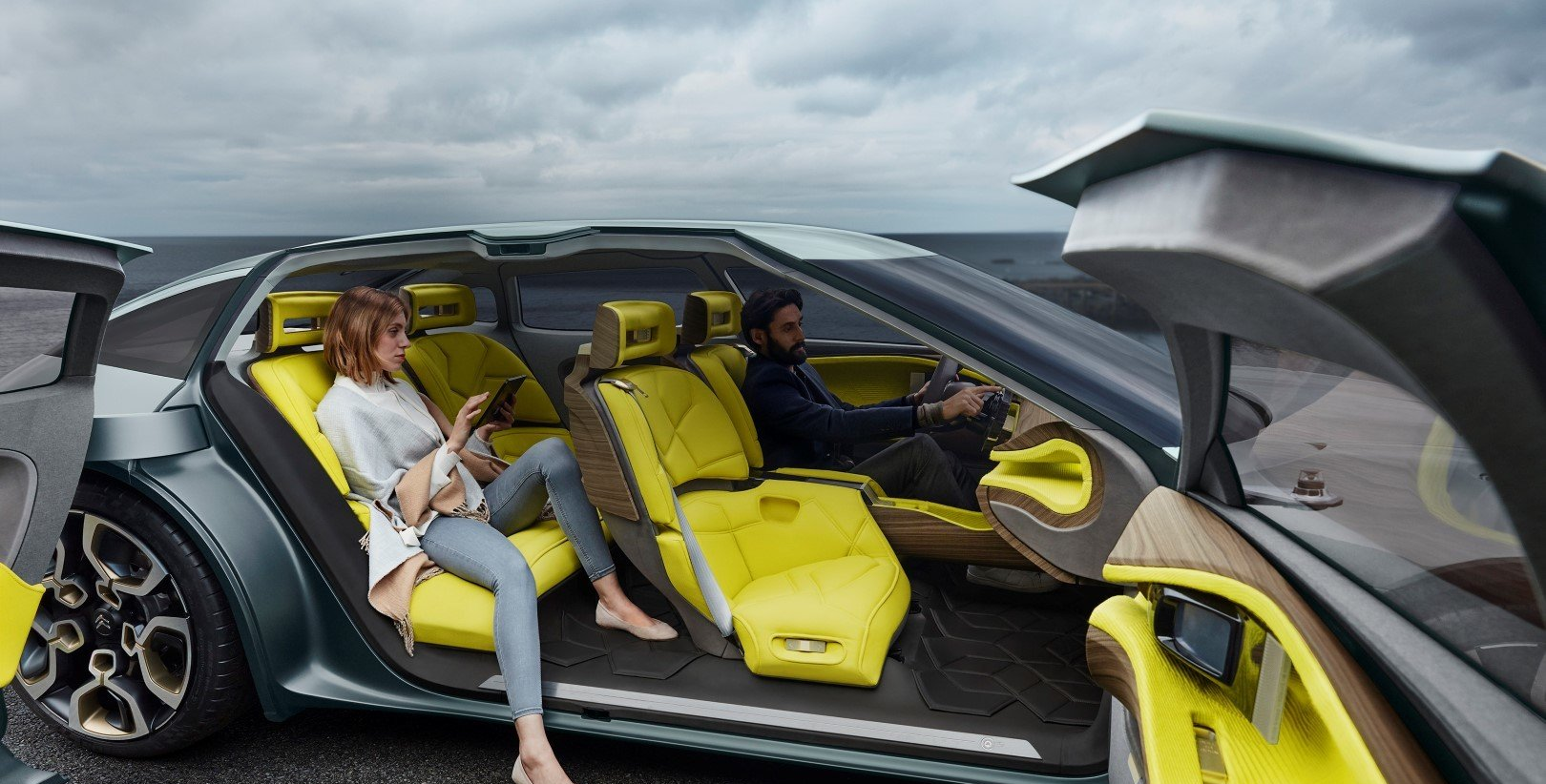 NUO wood veneer Holzfurnier Referenz reference automotive