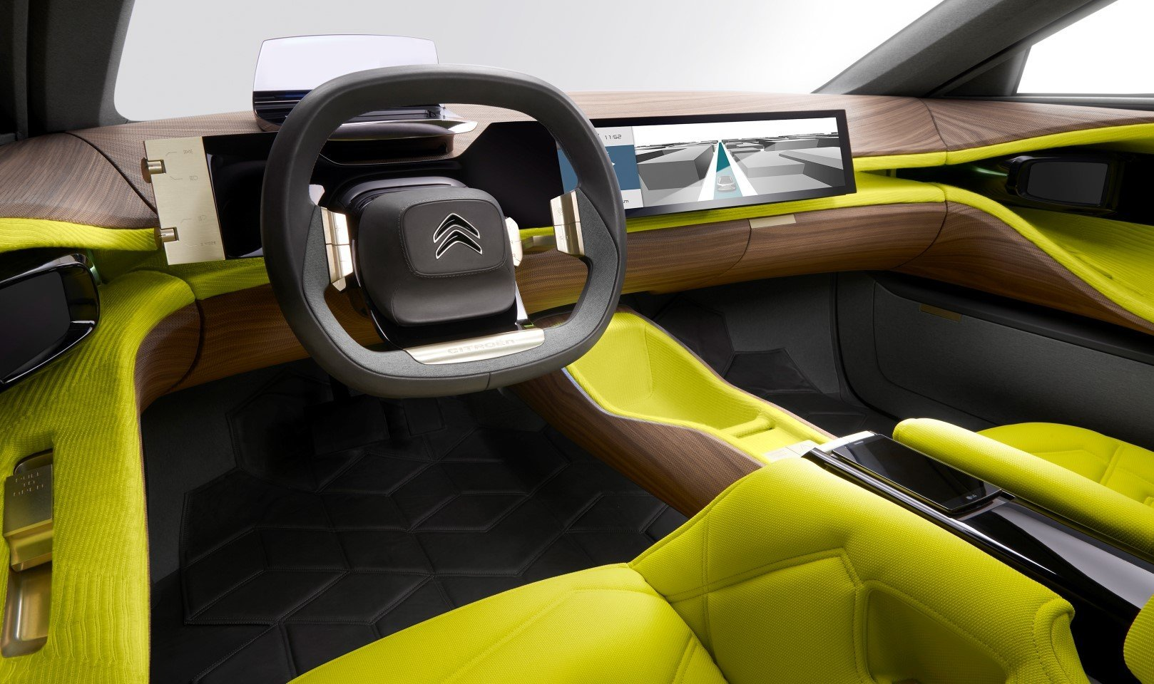 NUO Holzfurnier wood veneer automotive reference