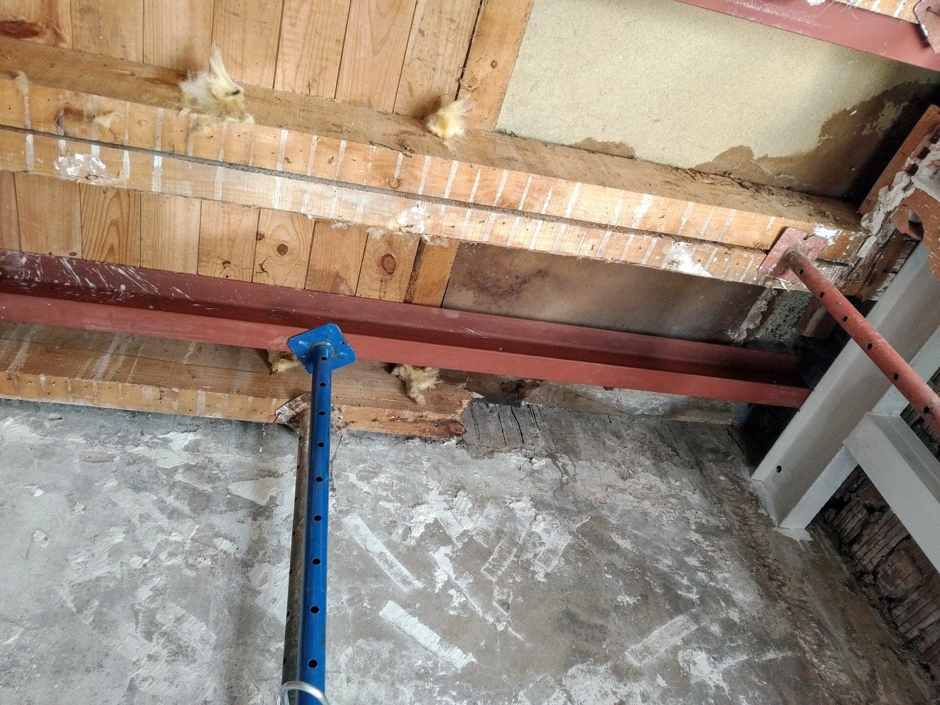 proyectos de arquitectura refuerzo estructural forjados y vigas de madera Donostia