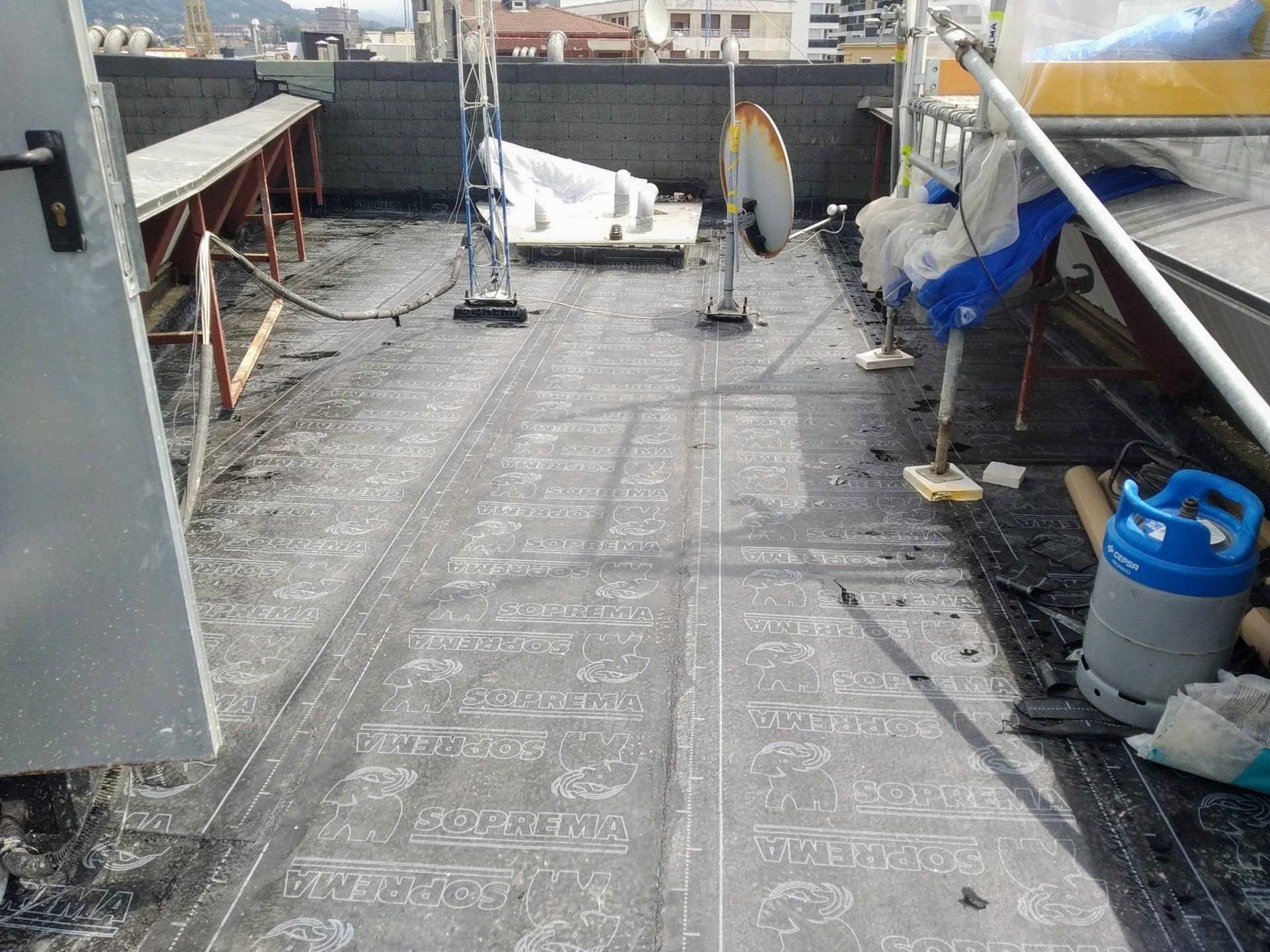 proyectos de arquitectura rehabilitación o reformas de cubiertas Donostia