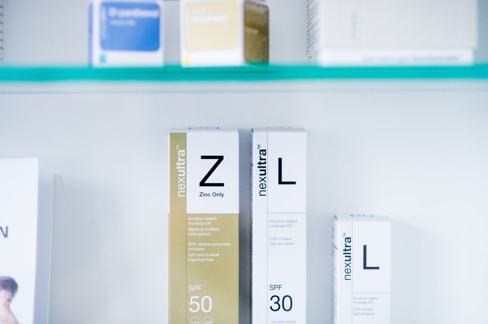 Kosmetische Anti Aging Pflege creme Ästhetik Serum Kosmetische Anti Aging Pflege creme Ästhetik Serum