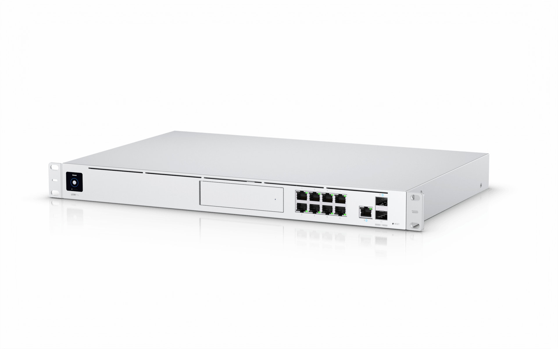 Router, Firewall, Netzwerk Management und Videoüberwachung in einem Gerät