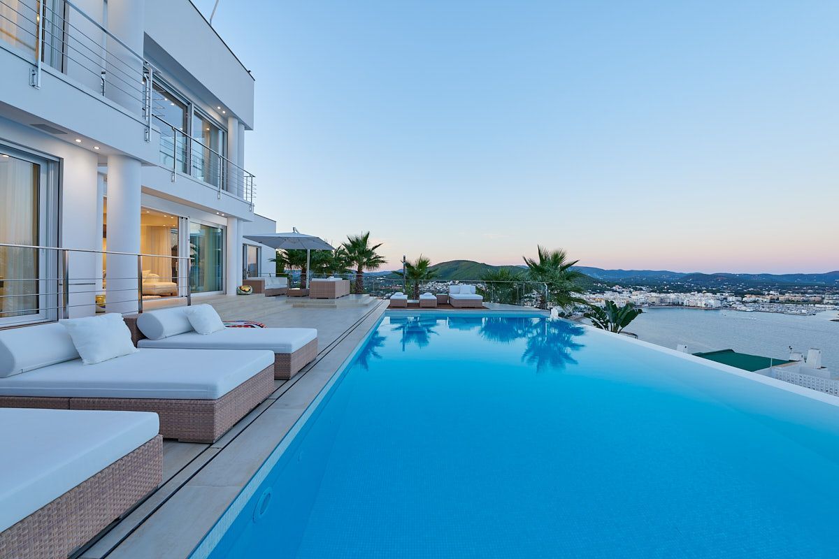 Luxury villa for rent in Ibiza