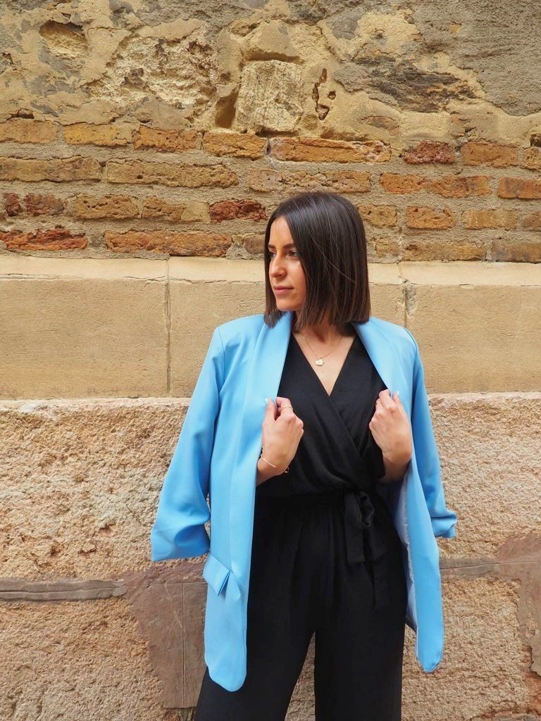 Combina Mono Zoe y Chaqueta Filipinas