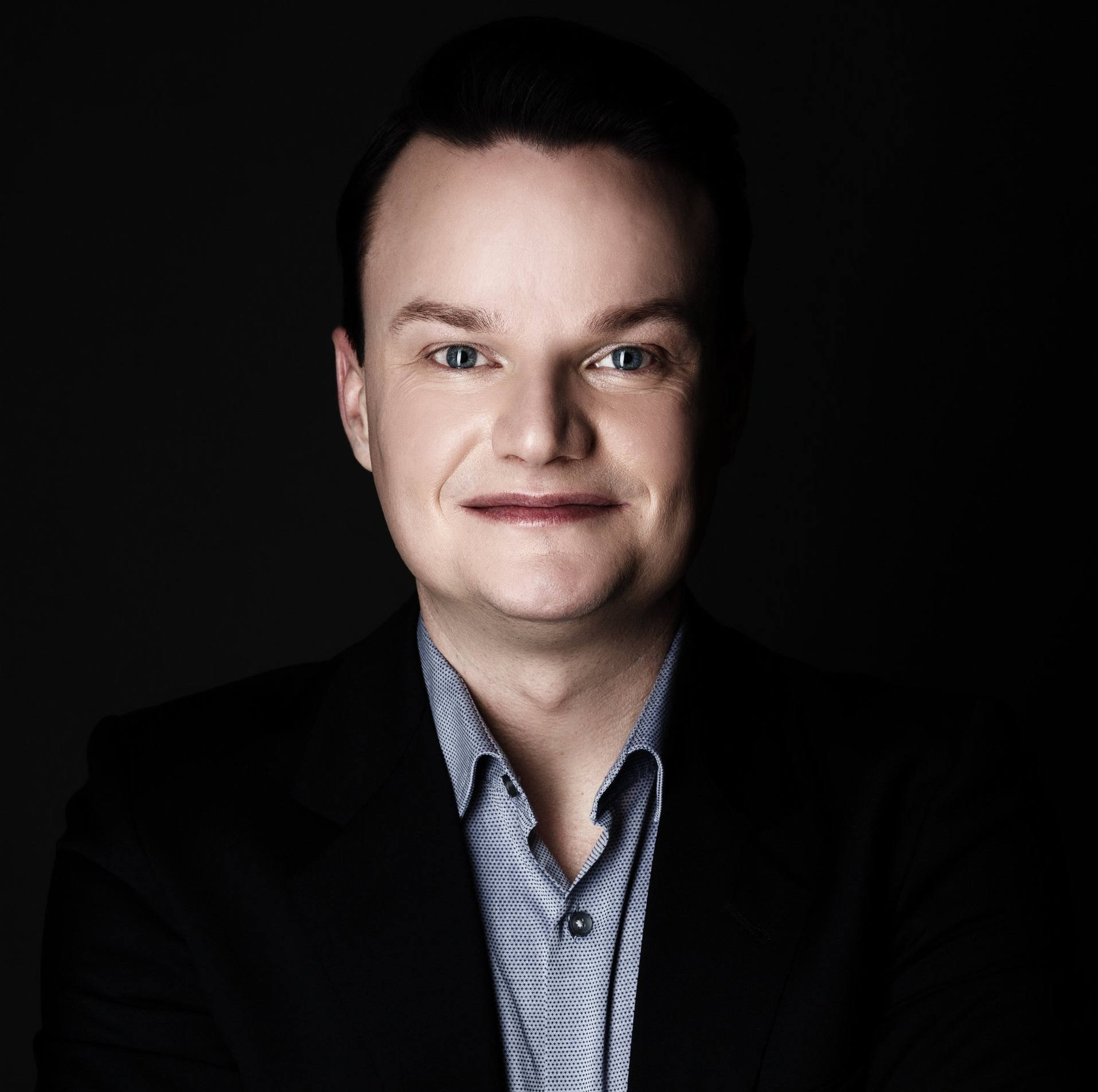 Florian Kunze Speaker + Business Profi florian-kunze-speaker-redner-vortrag-business-profi-experte-digitalisierung-unternehmenserfolg-motivation-reise-um-die-welt-jetsetter-keynote-experte-logistik-cio-key-note-menschen-15