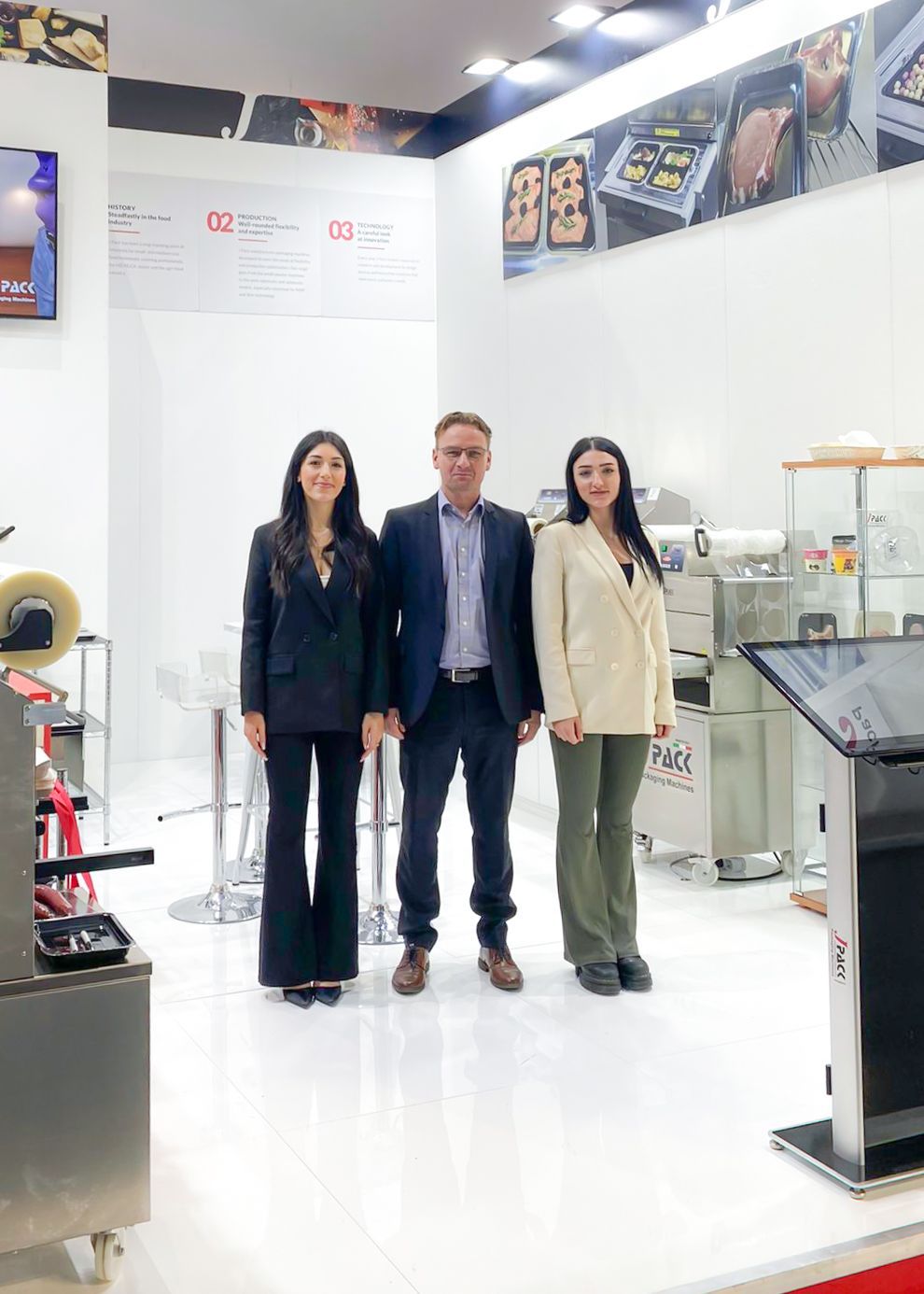 Geschäftsführer René Türpe gemeinsam mit Kollegen unserer Partnerfirmen Tecnimodern, BVM Brunner und JPack