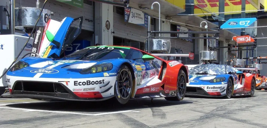 Ford GT Boxenstopp