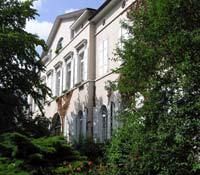 Ehemaliges Dalberg-Herding'sches Schloß von aussen.