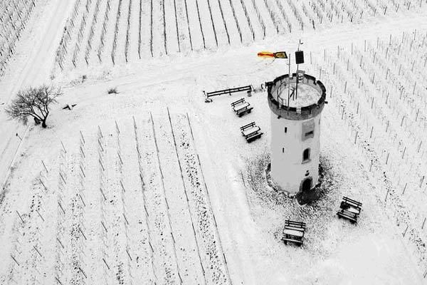 Schlossturm Luftaufnahme im Winter mit Schnee