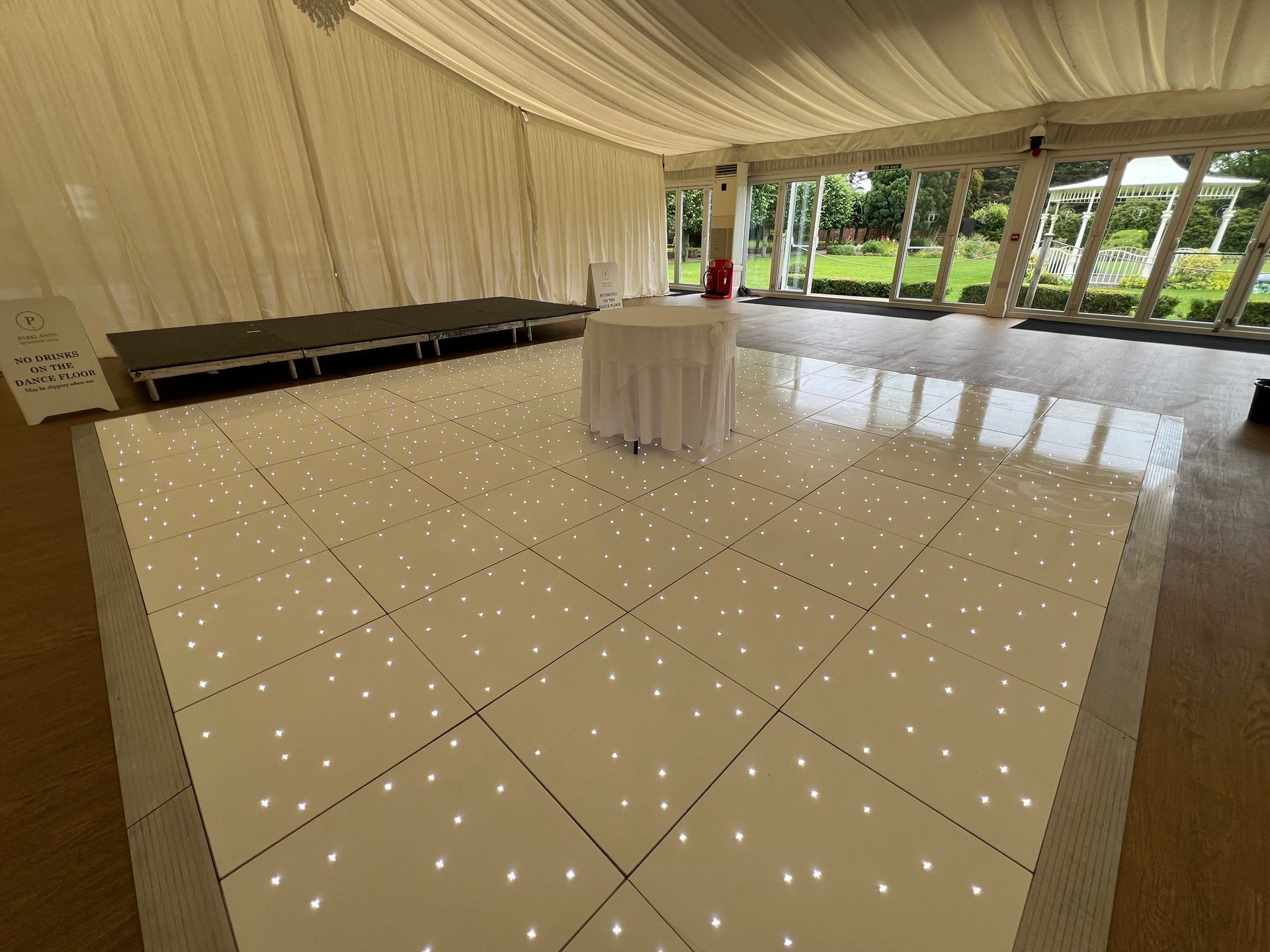 quendon hall white starlight led dance floor hire