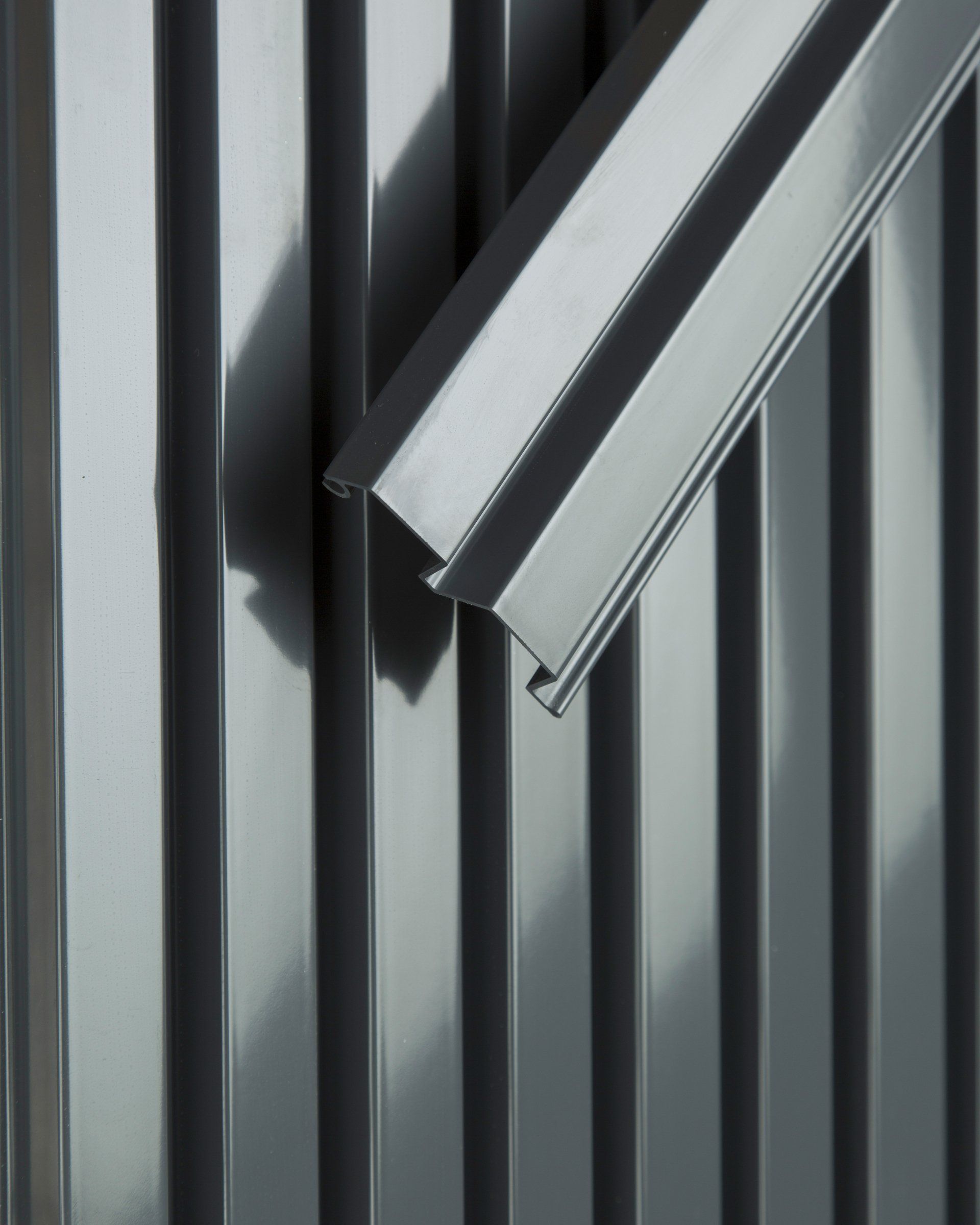 Habillage aluminium gris foncé