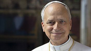 Mit einem Gottesdienst wurde heute Papst Leo XIV. offiziell in sein Amt eingeführt. Mit Leo XIV. hat