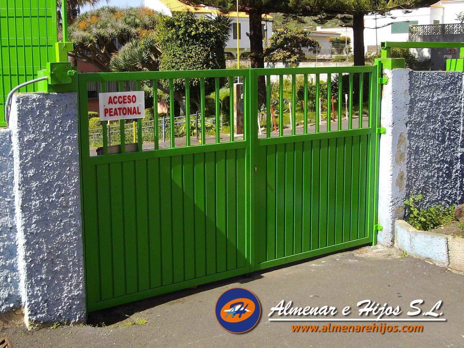 Puerta Batiente