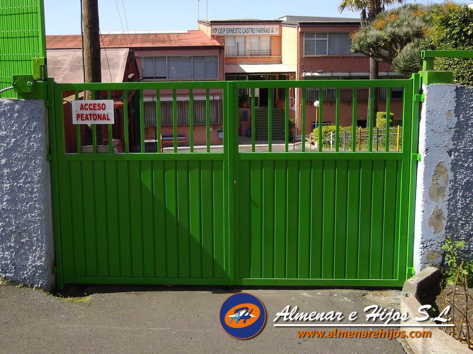 Puerta Batiente