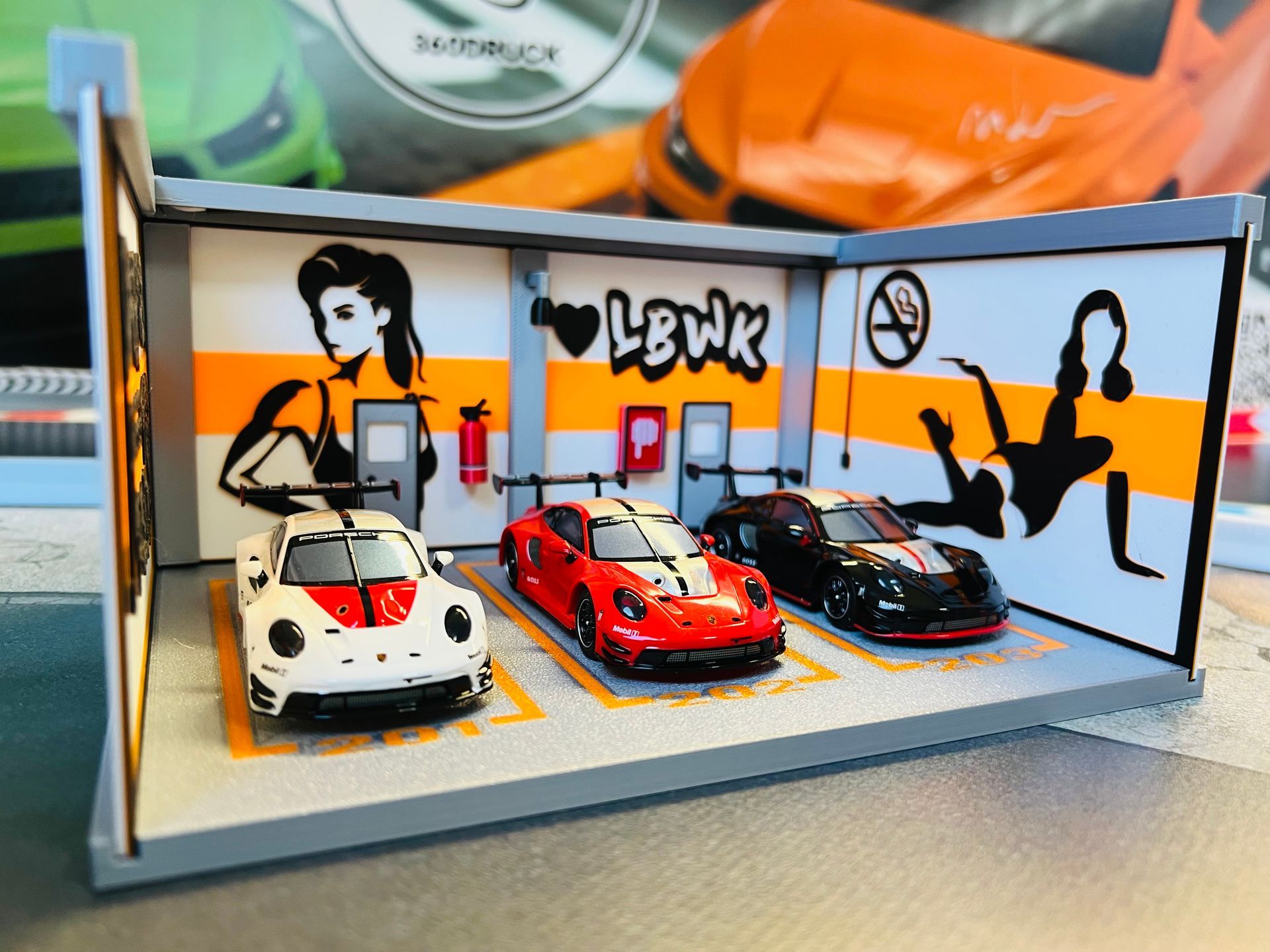 Diorama kompatibel mit Carrera und DR!FT