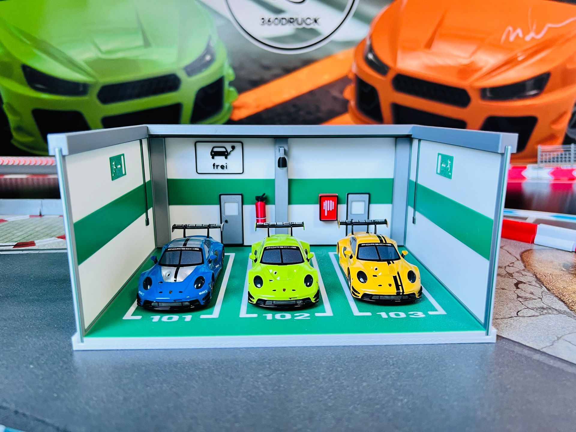 Diorama kompatibel mit Carrera und DR!FT