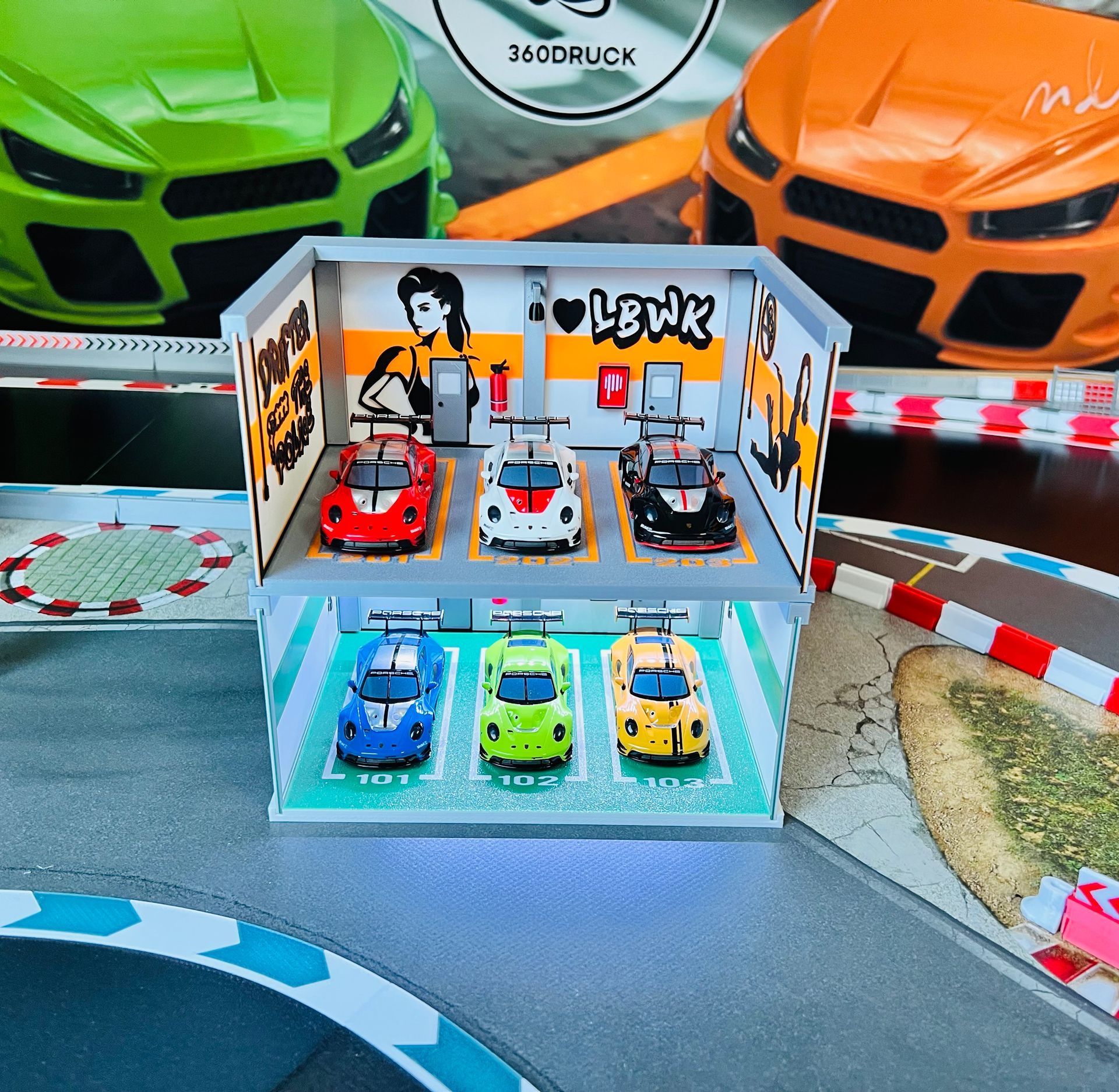 Diorama kompatibel mit Carrera und DR!FT