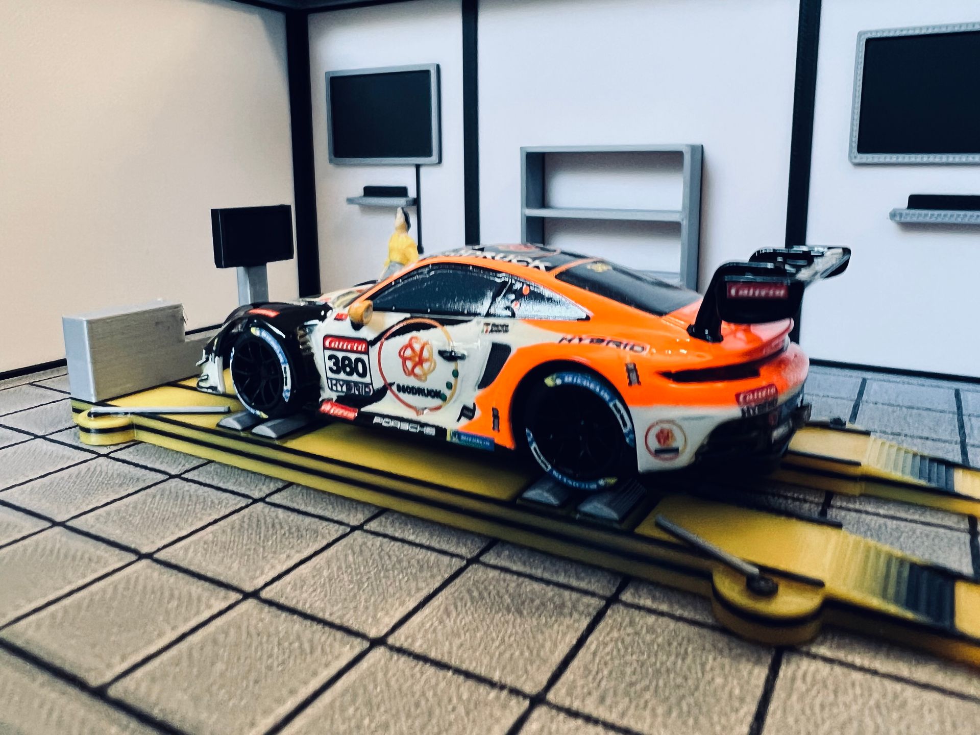 Diorama kompatibel mit Carrera und DR!FT