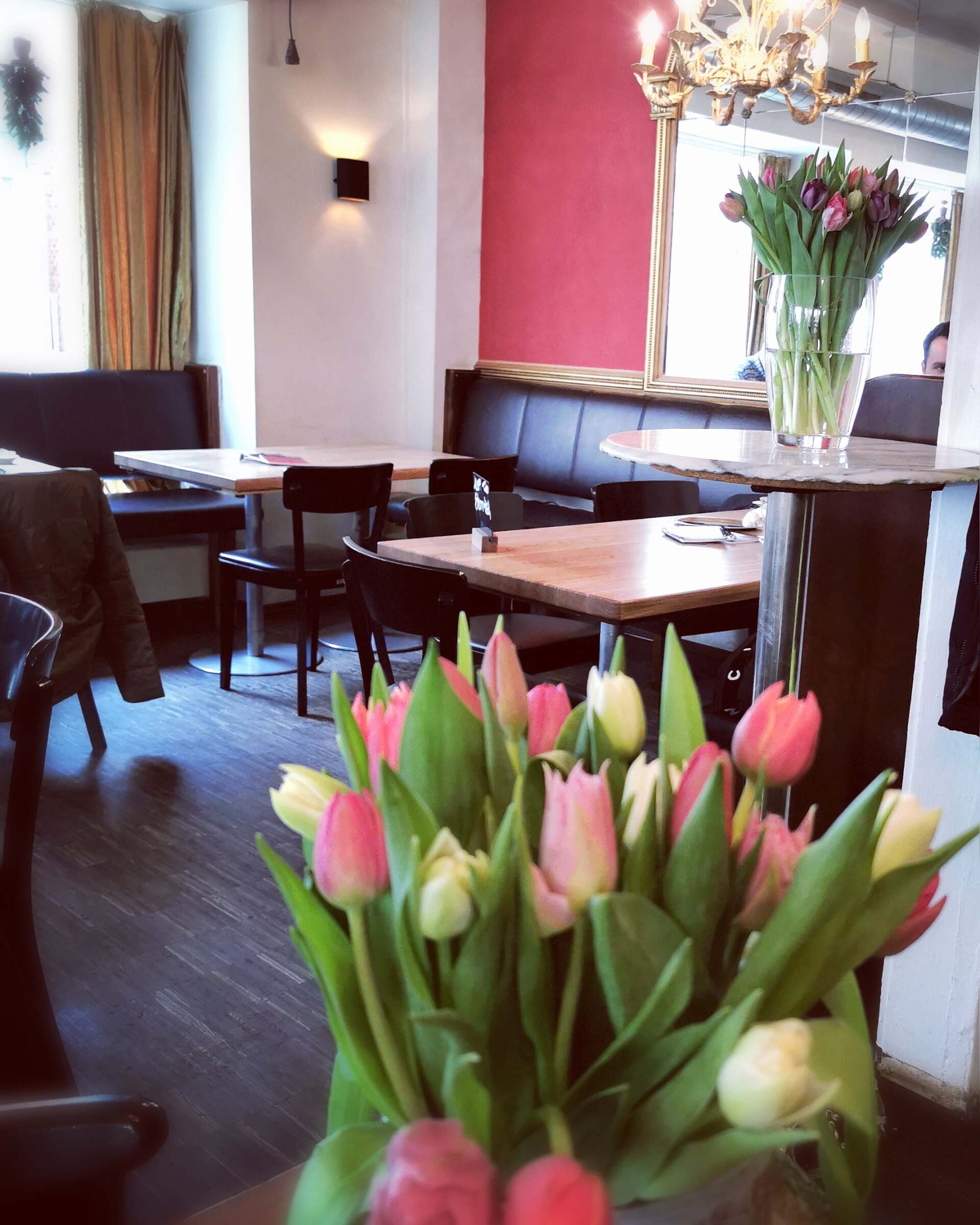 Frühlingseinkehr Rambazamba Cafe Aalen, Floristik, Weddingflowers