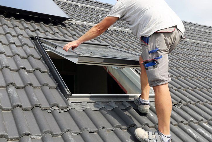 Spécialistes de la pose de Velux 95