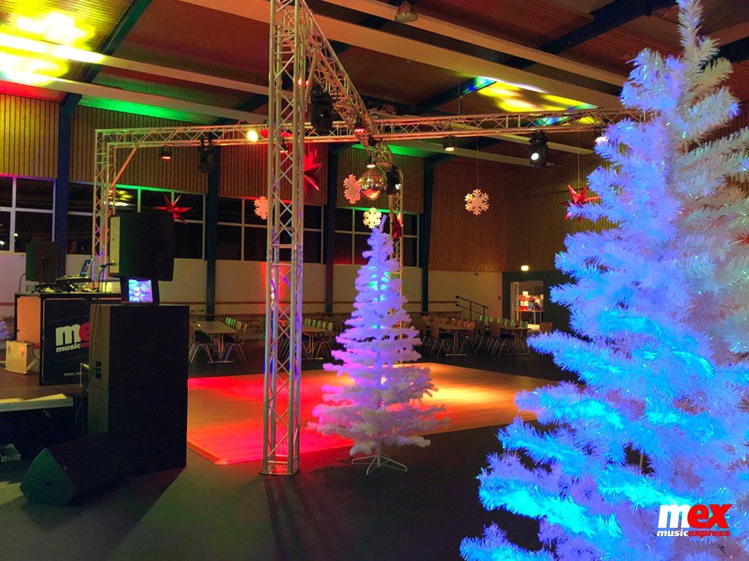 Party DJ, abiball DJ, Event DJ, Eventtechnik, Eventtechnik verleih, Seeburg acoustic line, Lasershow mieten, Open air, Business, Event, Weihnachtsfeier DJ, Betriebsfest DJ