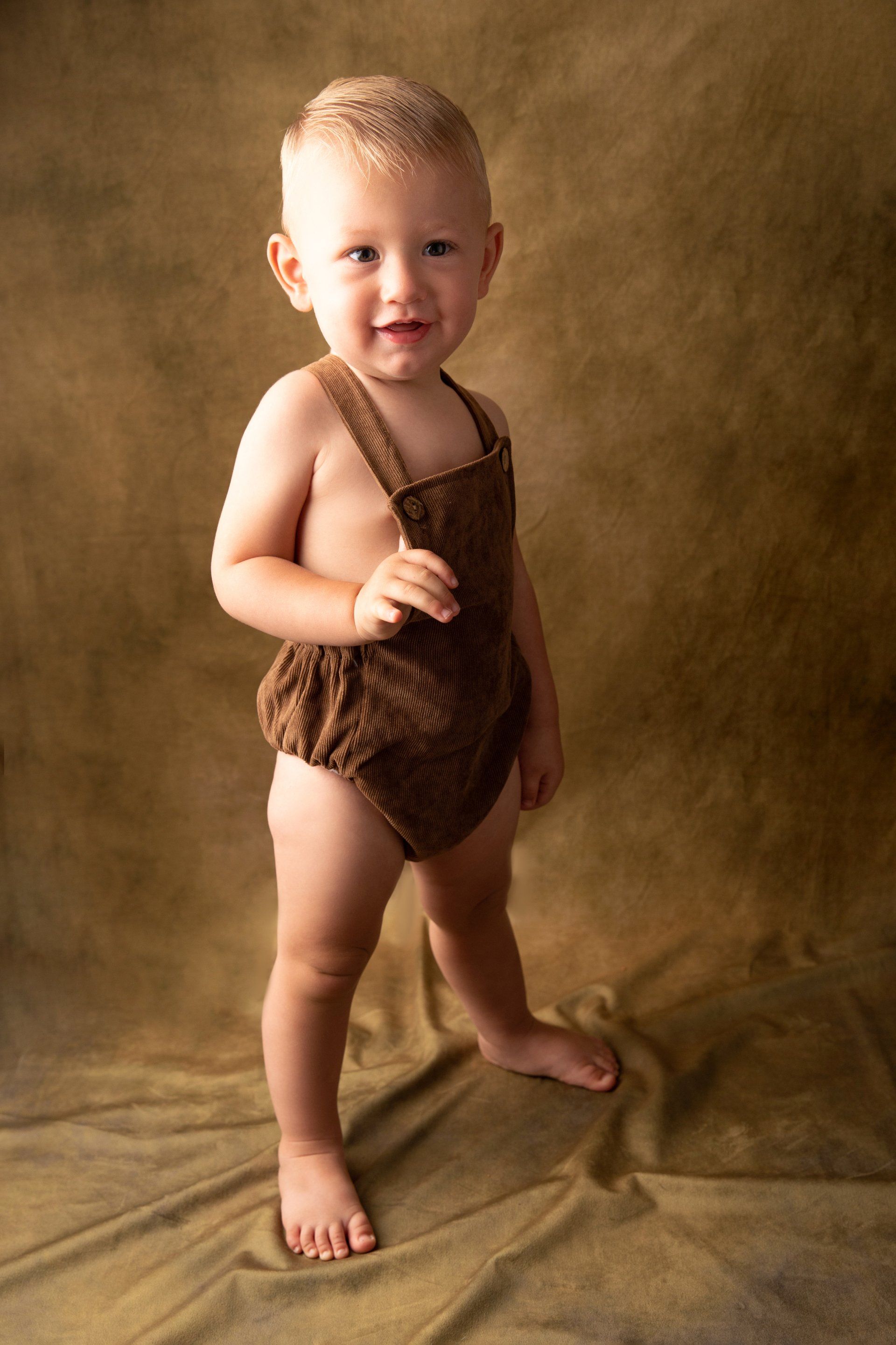 photo-garçon-photo-petit-garçon-en-studio-a-cannes