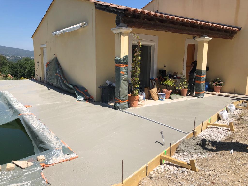 Access Vert création de paysage, plantations et gazon synthétique