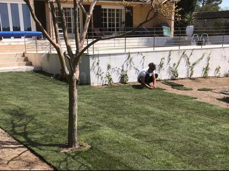 Access Vert réalisation de pose de pelouse et irrigation