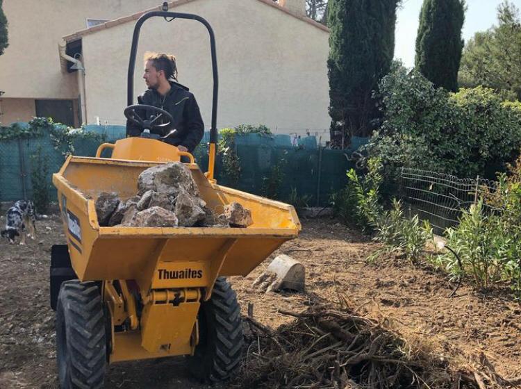 Access Vert réalisation de pose de pelouse et irrigation