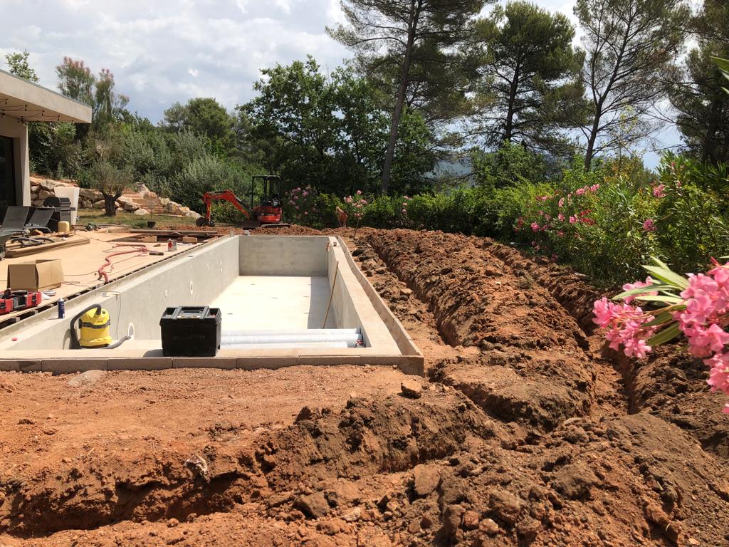 Access Vert réalisation de pose de pelouse et irrigation