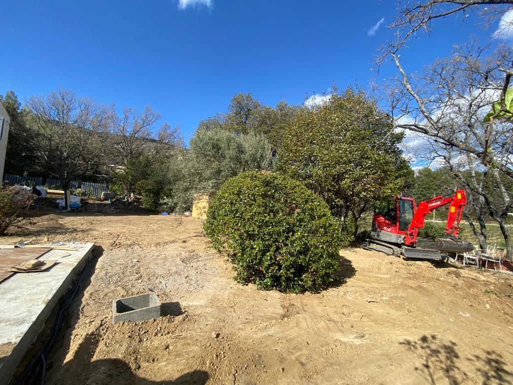 Access Vert réalisation de pose de pelouse et irrigation