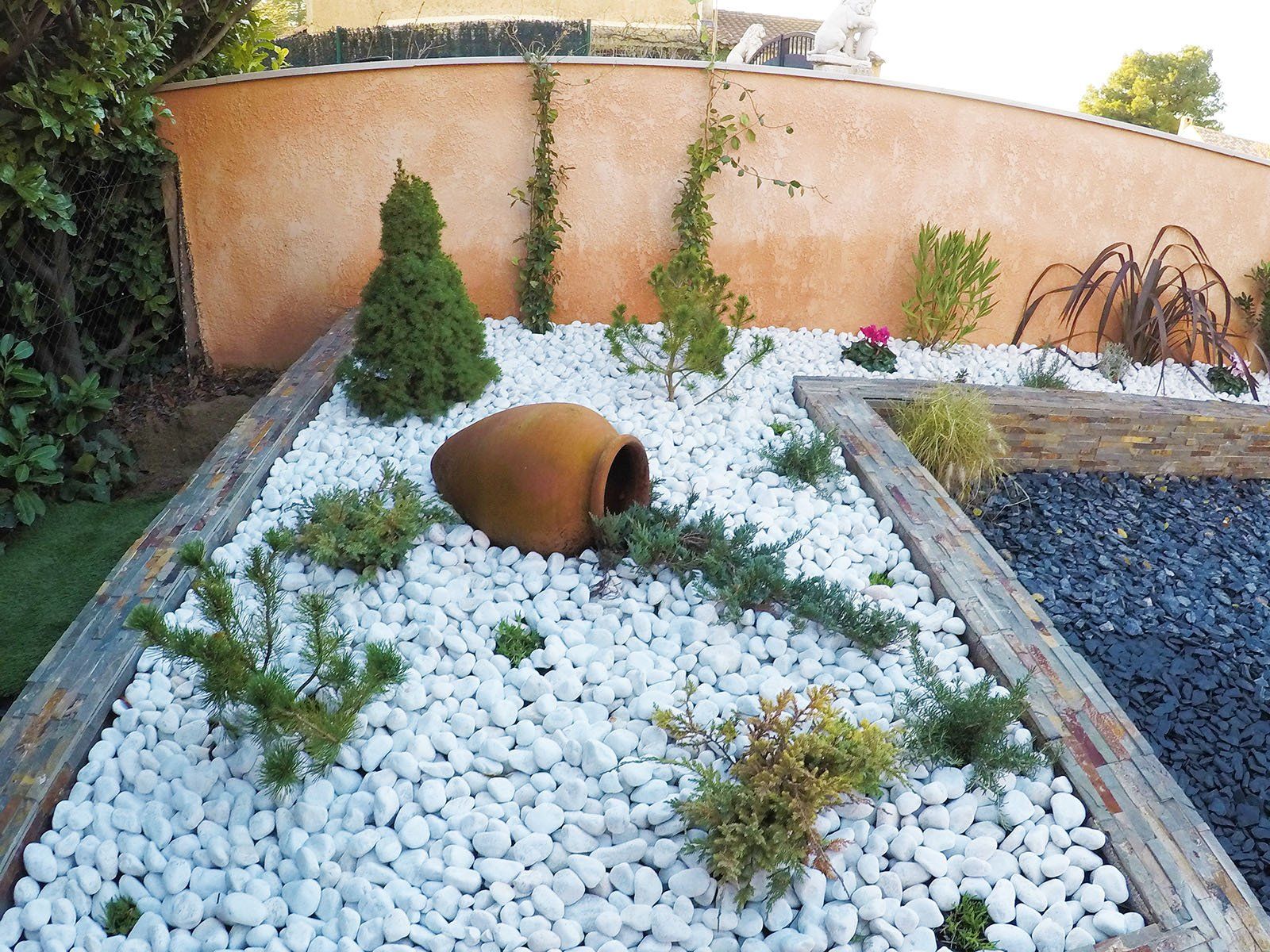 Access Vert création de paysage, plantations et gazon synthètique