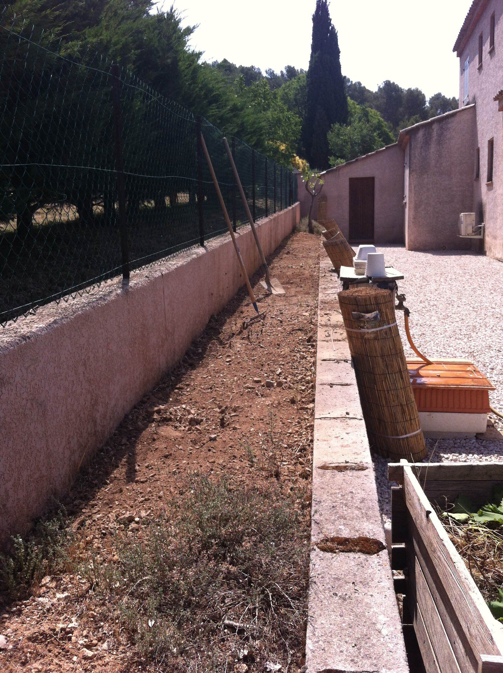 Access Vert création de paysage, plantations et gazon synthètique