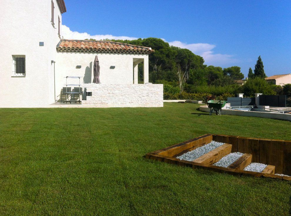 Access Vert réalisation de pose de pelouse et irrigation