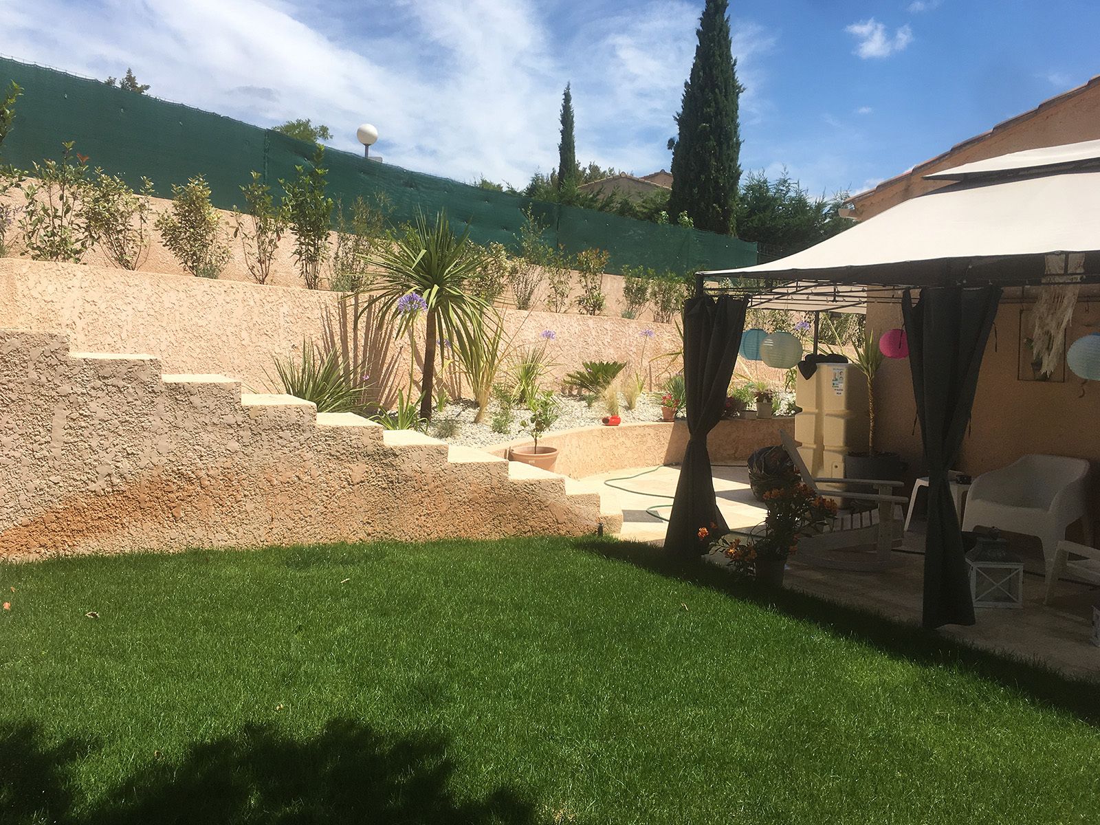 Access Vert réalisation de pose de pelouse et irrigation