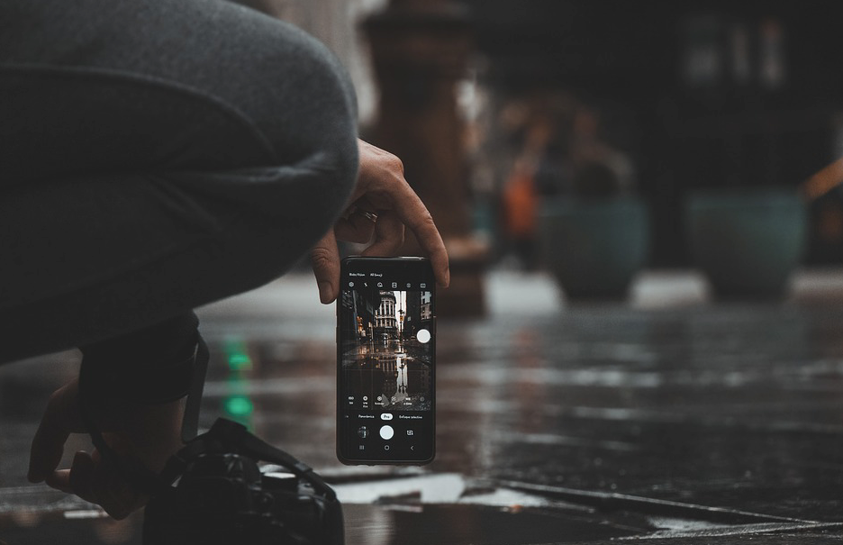 Was ist SMMA? Mit dem Smartphone Geld verdienen