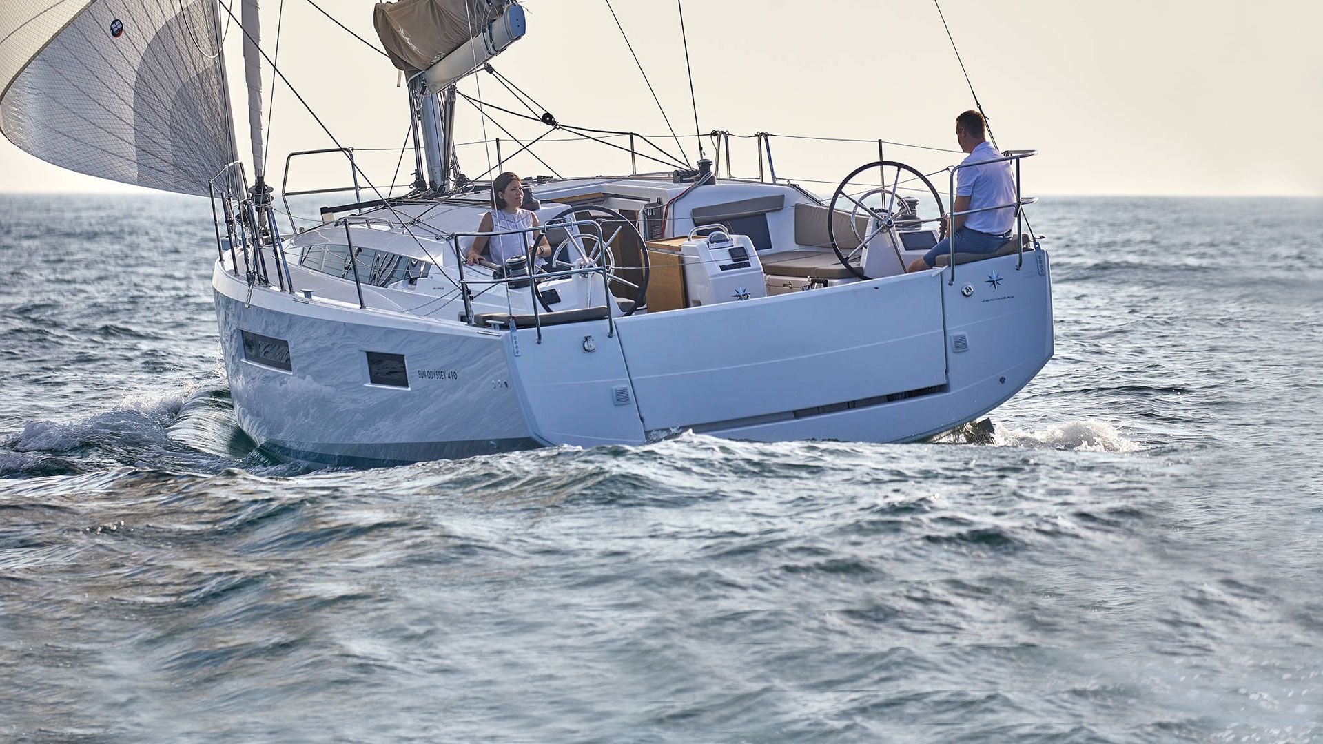 Alquiler velero Cabo de Gata Velero Jeannneau Sun Odyssey Performance