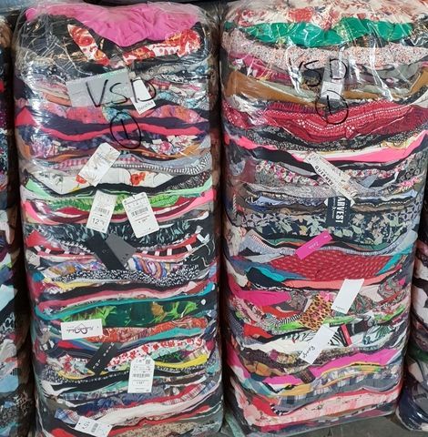 compra y venta y exportacion de moda y complementos de segunda mano ropa usada kilos. moda y complementos de ocasión a los mejores precios