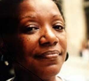 EMPRESA Compra venta Exportación en España especializada en 'ropa de segunda mano usada'zapatos usados bolsos juguetes cinturones moda y complementos pacas fardos de