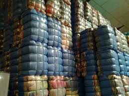 compra y venta y exportacion de moda y complementos de segunda mano ropa usada kilos. moda y complementos de ocasión a los mejores precios