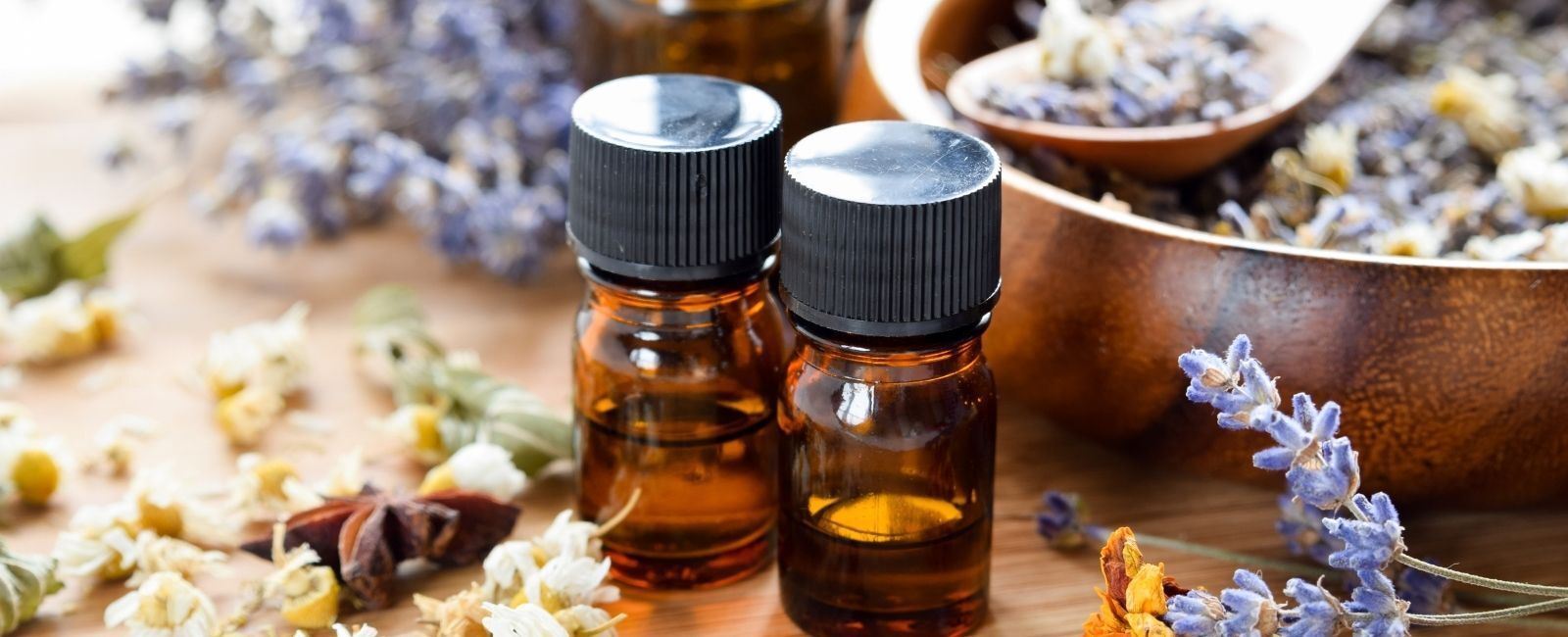Naturreine ätherische Öle Naturreine ätherische Öle - Duftmarketing und Aromatherapie