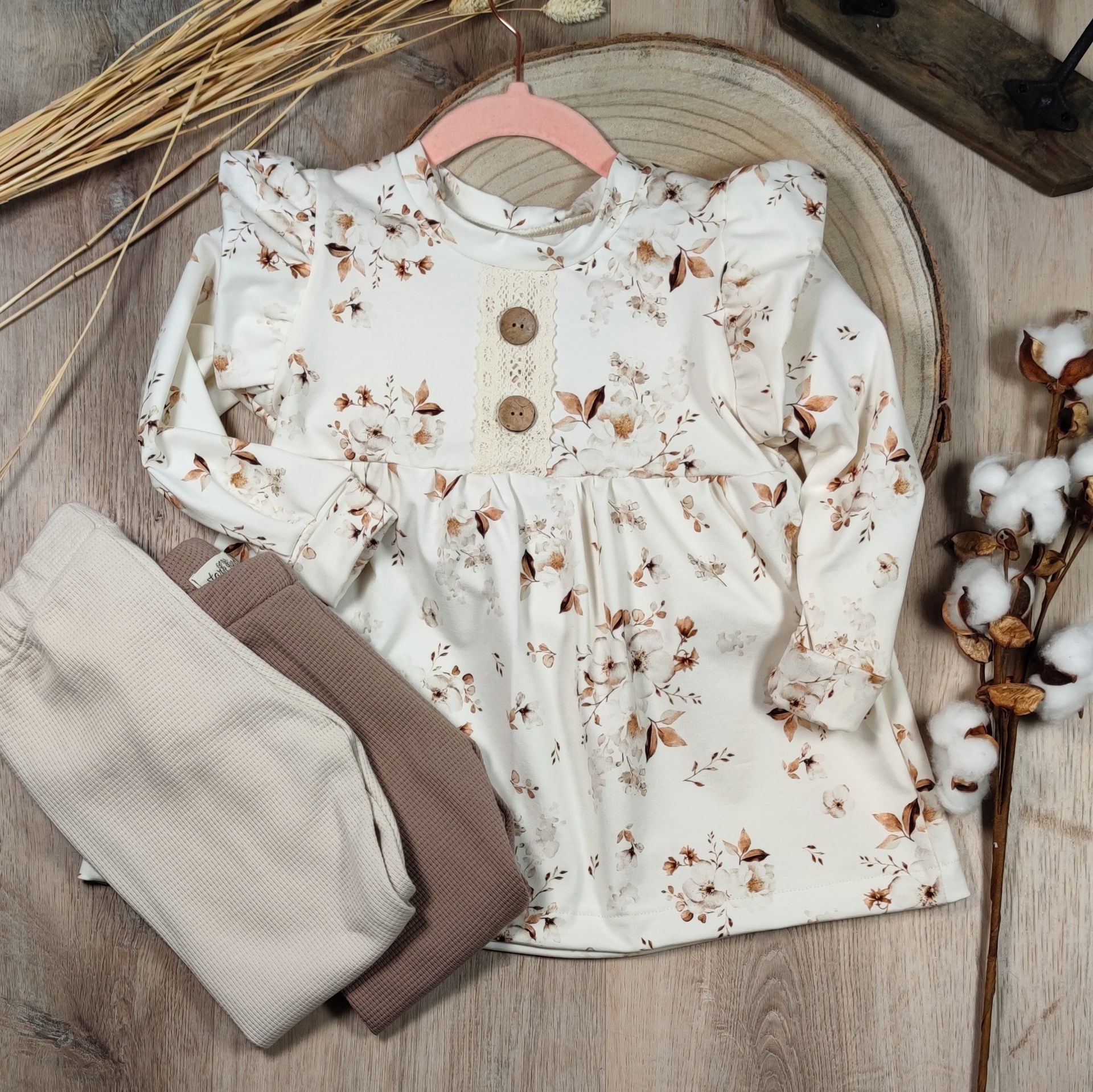 Finde dein Lieblingsstück in Größe 50-128 Tunika Konfigurator