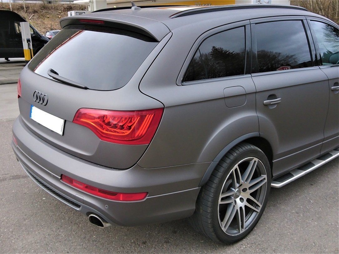 Audi Q7 anthrazit-matt-metallic foliert.