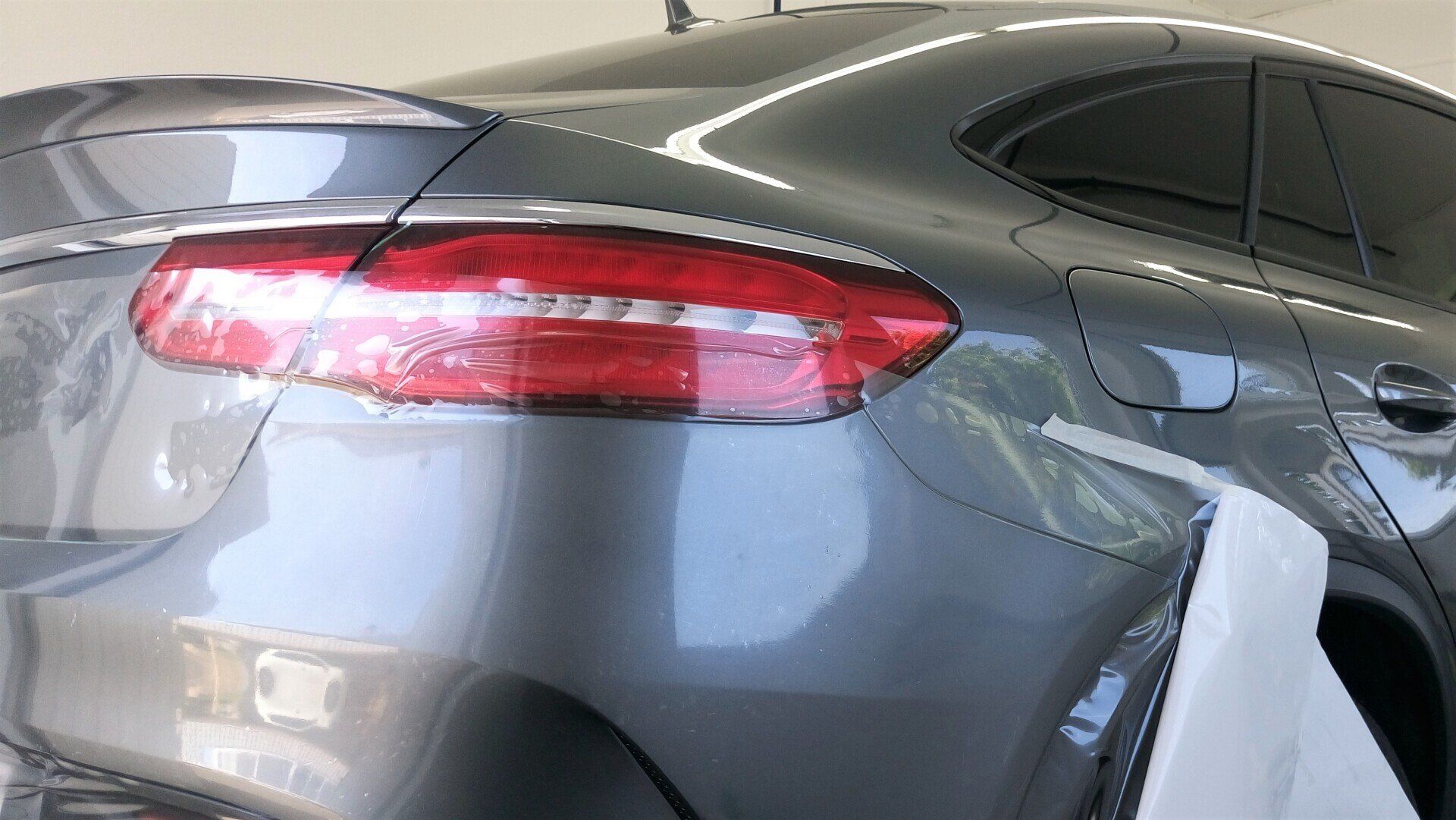 Steinschlagschutzfolie transparent als Lackschutz.